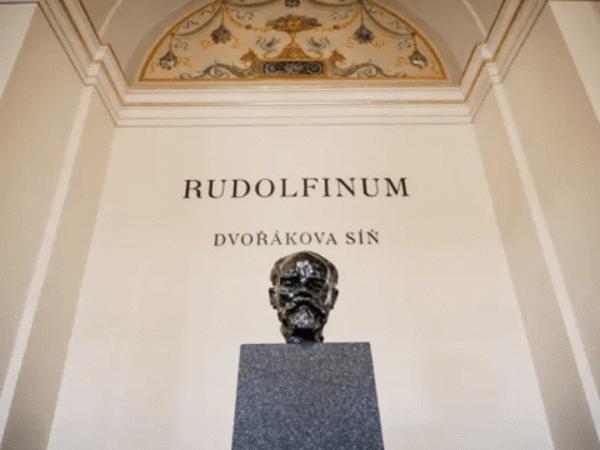 “I started practicing on Dvořák.” Mařatka’s sculptural portrait of the composer